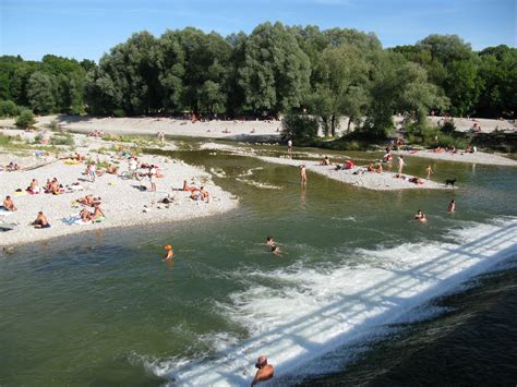 FKK in München – wo ihr überall Nacktbaden dürft